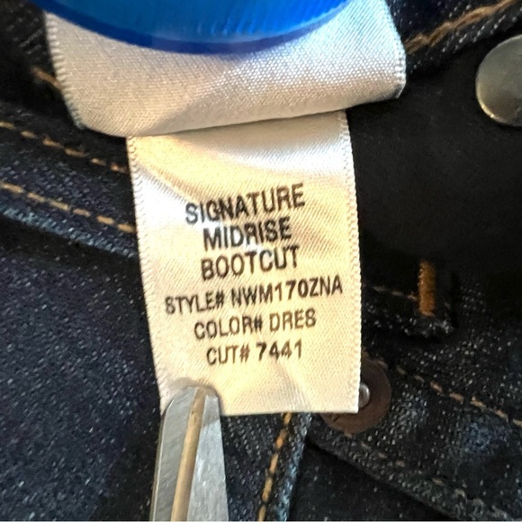 HUDSON Denim Signature Midrise Bootcut Jeans Size 27 Wash Dres - Picture 9 of 11